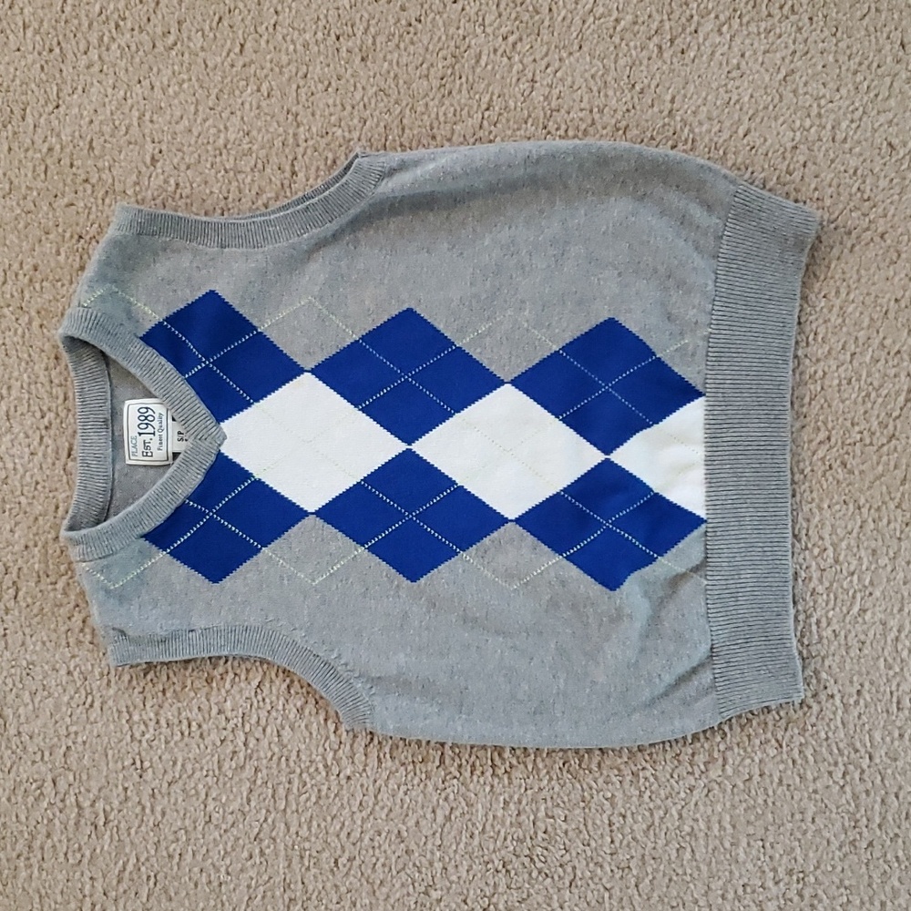 Boys cotton dressy vest size Small (5-6)